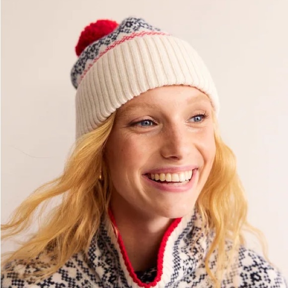 💟 Boden Fair Isle Wool Hat in Navy/ Oatmeal Fairisle - Picture 3 of 3
